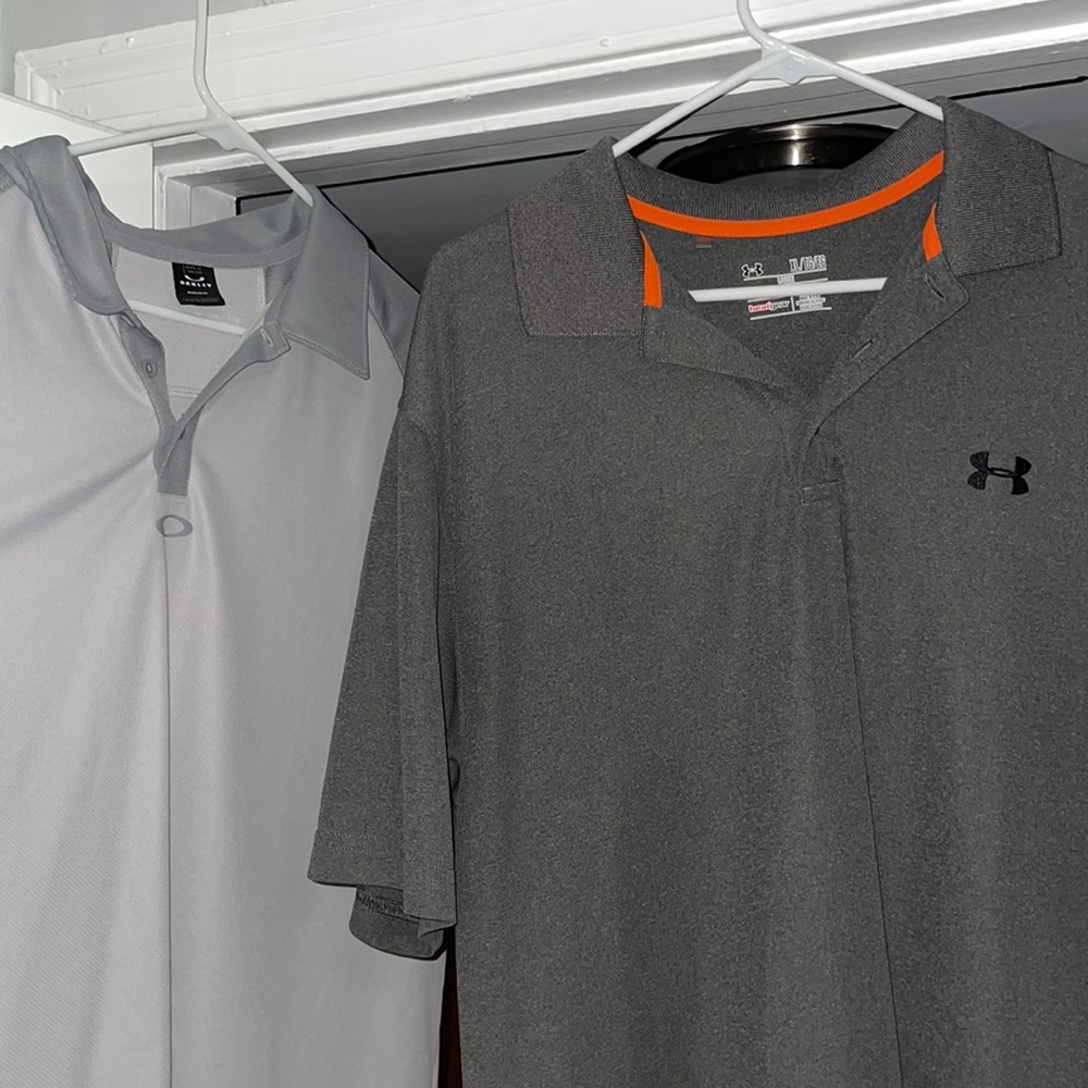 Mens used 3 UA shirts and one Oakley size XL.   Grey. Blue   My loss your gain.